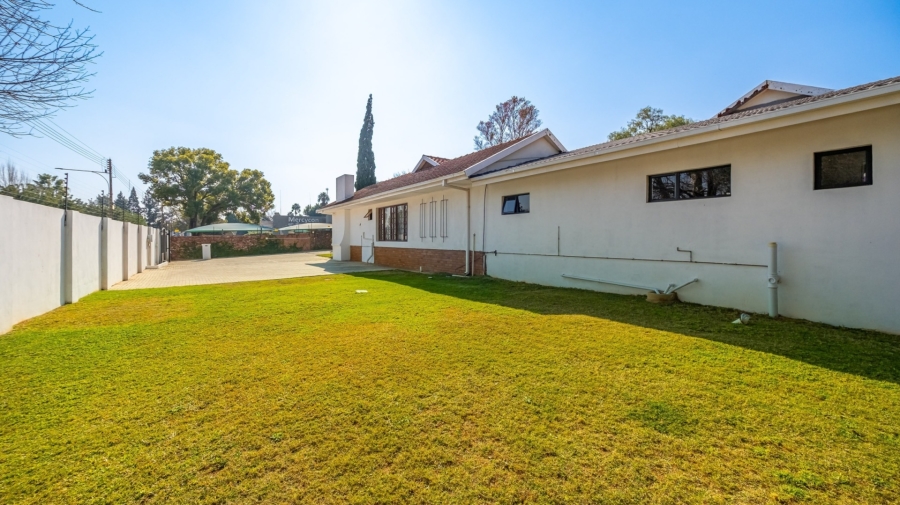 Commercial Property for Sale in Flamwood North West